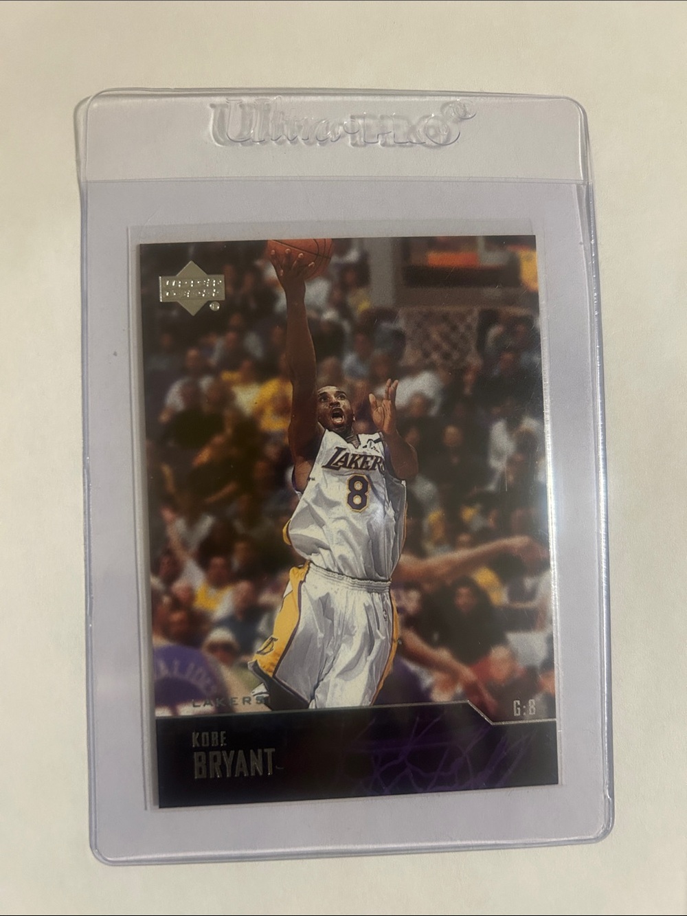 Kobe Bryant #8 Los Angeles Lakers Basketball Card - White/Yellow